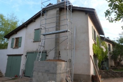 Chantier-7-construction-des-murs-autour-du-dôme-et-de-la-cheminée-du-Four-à-pain