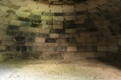 Four-à-pain-§-Rénovation-terminée-avec-réutilisation-des-briques-dorigines-et-mélange-de-briques-neuves-copie